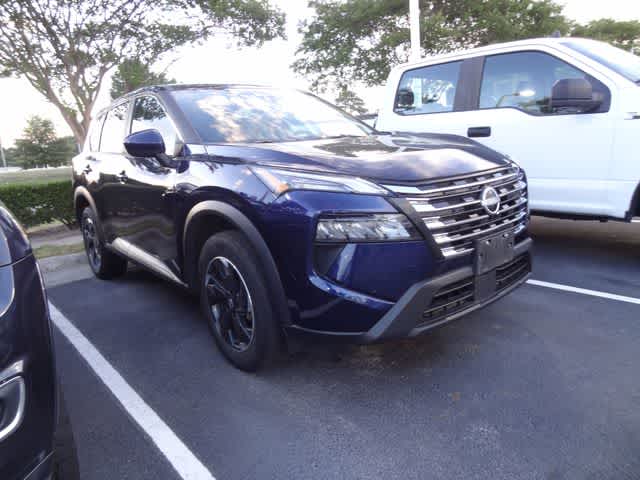 Thumbnail: 2025 Nissan Rogue - 2
