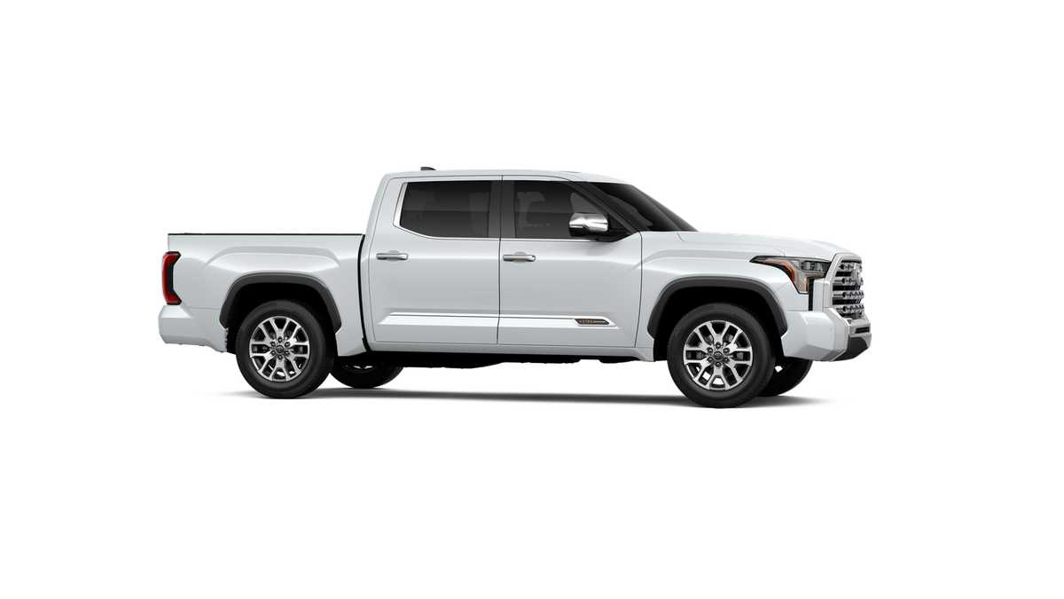 Thumbnail: 2025 Toyota Tundra - 13