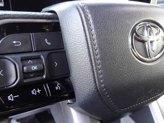 Thumbnail: 2022 Toyota Tundra - 9