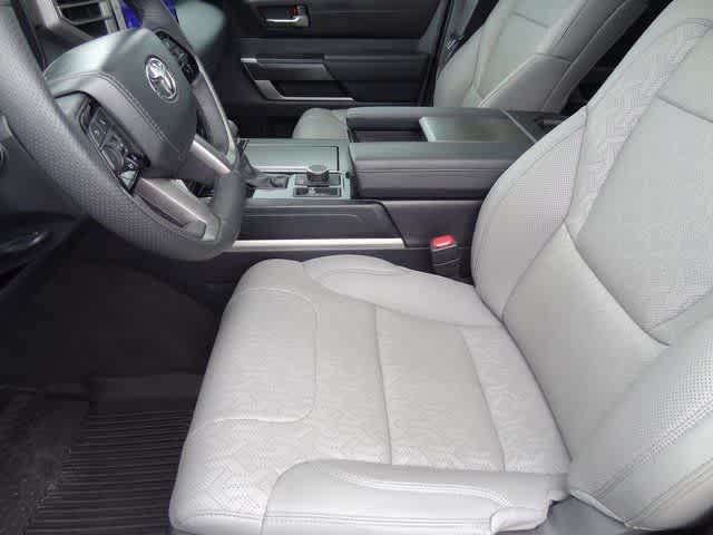 Thumbnail: 2023 Toyota Sequoia - 6