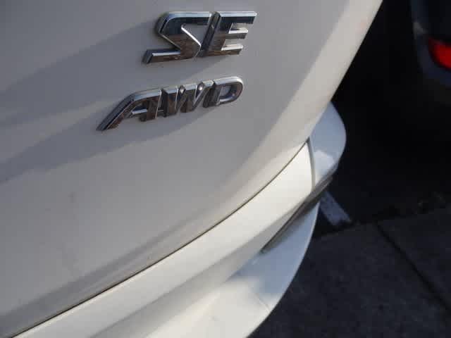 Thumbnail: 2017 Toyota RAV4 - 7