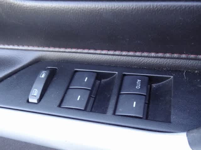 Thumbnail: 2013 Ford Edge - 12