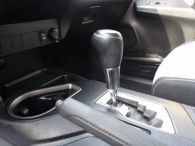 Thumbnail: 2017 Toyota RAV4 - 18