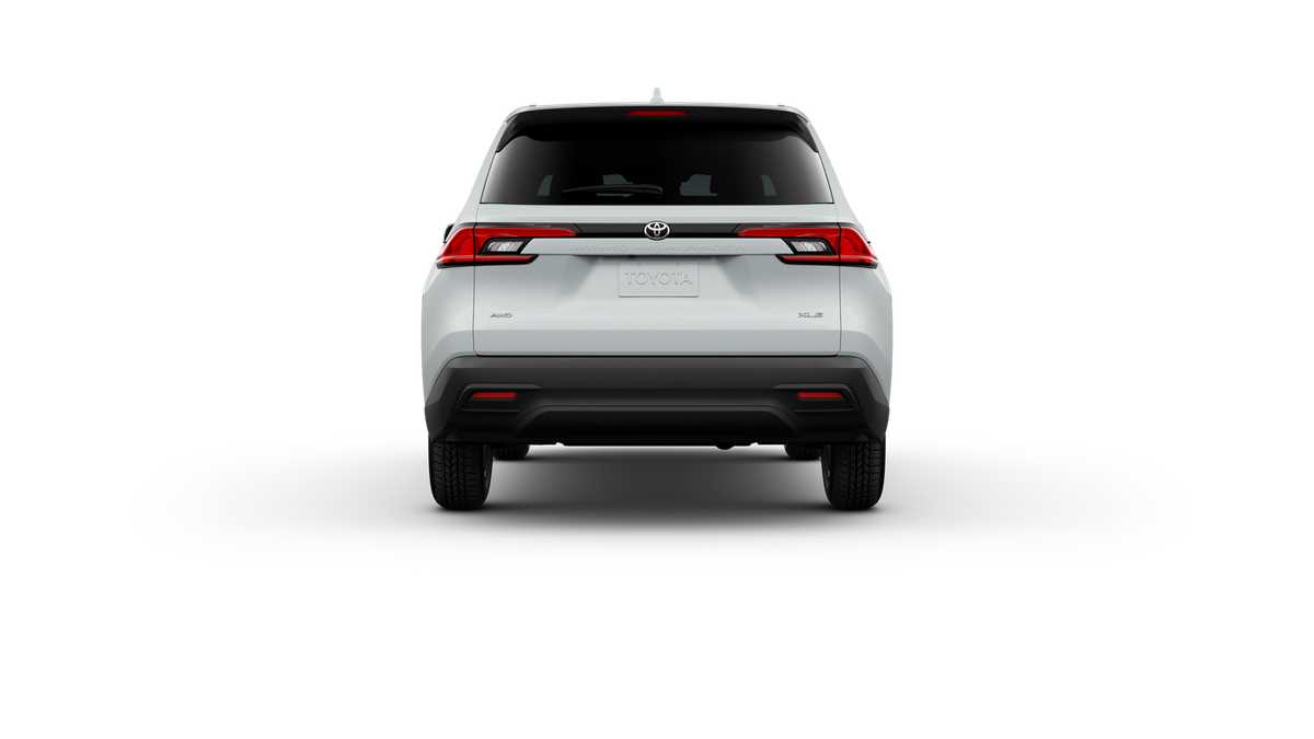 Thumbnail: 2025 Toyota Grand Highlander - 8