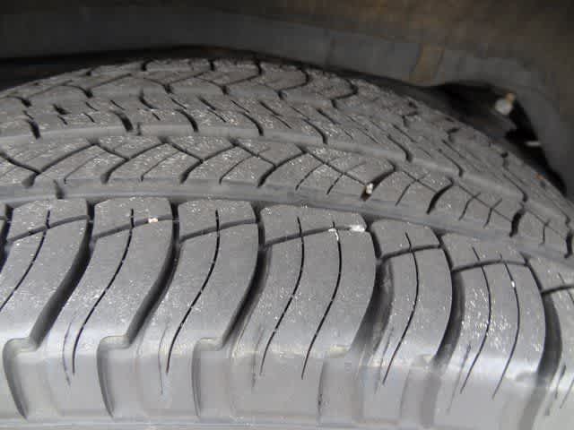 Thumbnail: 2023 Lexus GX - 19