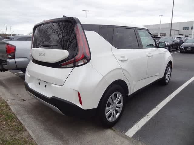 Thumbnail: 2023 Kia Soul - 4