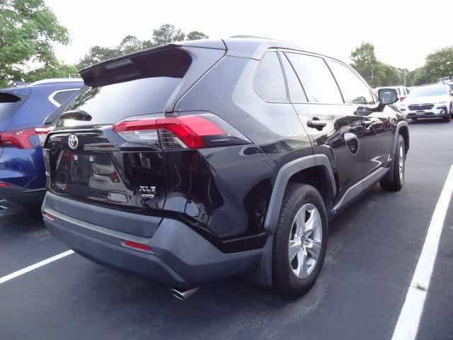 Thumbnail: 2019 Toyota RAV4 - 4