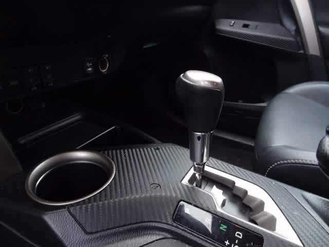 Thumbnail: 2014 Toyota RAV4 - 12