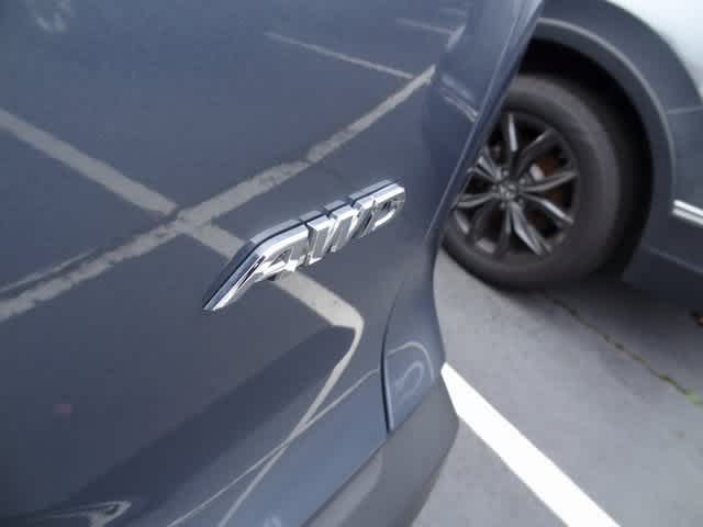 Thumbnail: 2023 Toyota Corolla Cross - 18