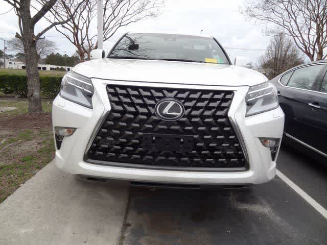 Thumbnail: 2023 Lexus GX - 2