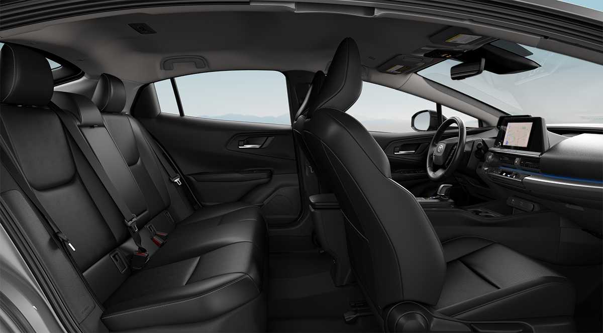 2024 Toyota Prius XLE 7