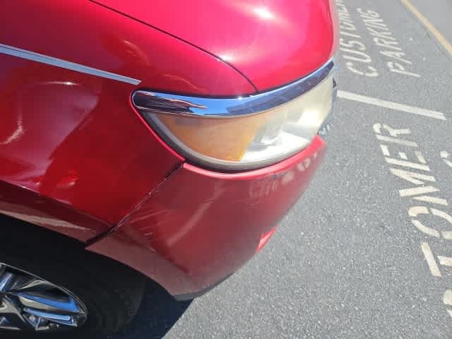 Thumbnail: 2011 Ford Edge - 6