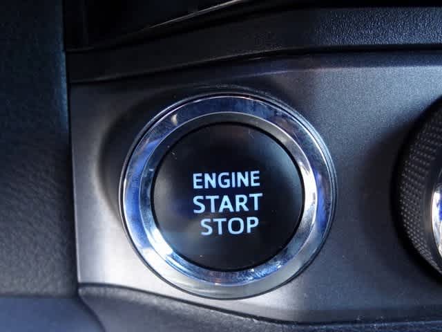 Thumbnail: 2017 Toyota Tacoma - 20