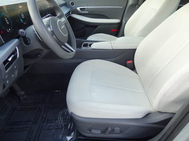 Thumbnail: 2024 Hyundai Sonata - 7