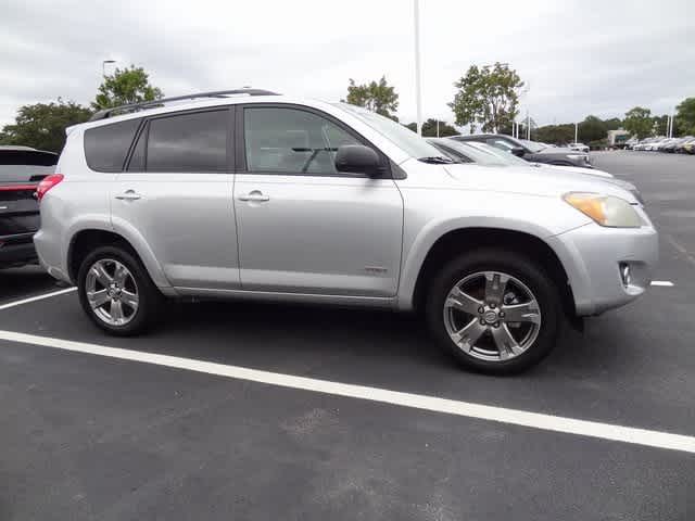 Thumbnail: 2011 Toyota RAV4 - 5