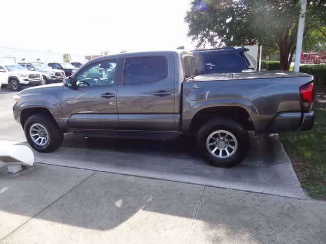 Thumbnail: 2018 Toyota Tacoma - 8