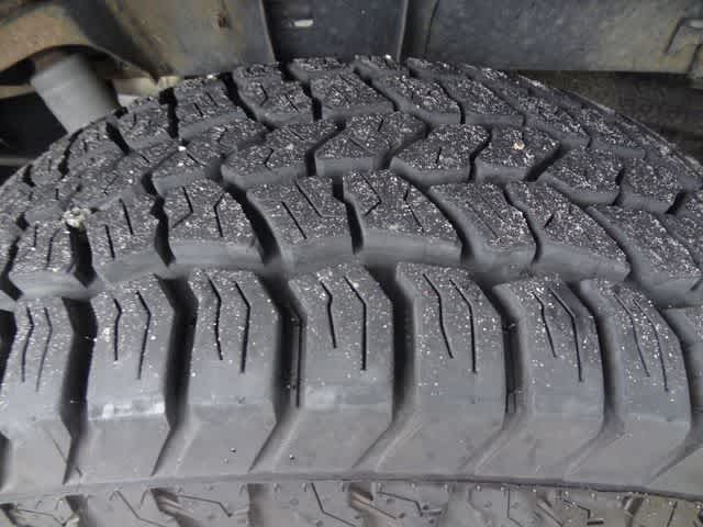 Thumbnail: 2010 Toyota Tundra - 22