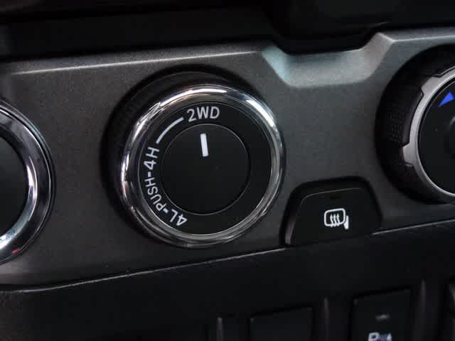 Thumbnail: 2023 Toyota Tacoma - 18