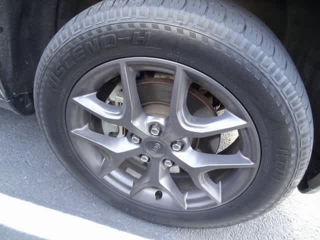 Thumbnail: 2021 Jeep Grand Cherokee - 15