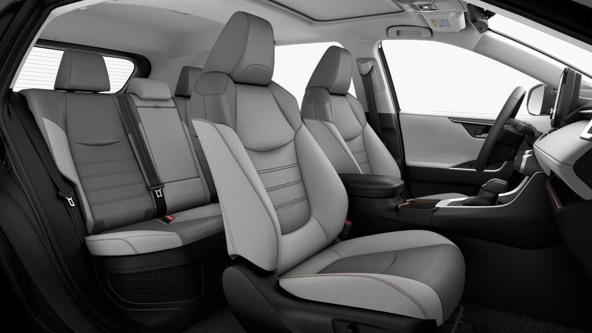 Thumbnail: 2025 Toyota RAV4 - 20
