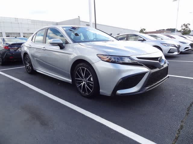 Thumbnail: 2023 Toyota Camry - 3