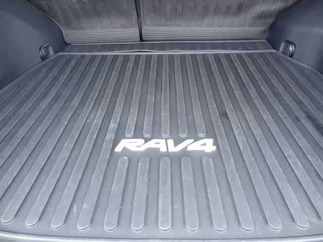 Thumbnail: 2024 Toyota RAV4 - 9