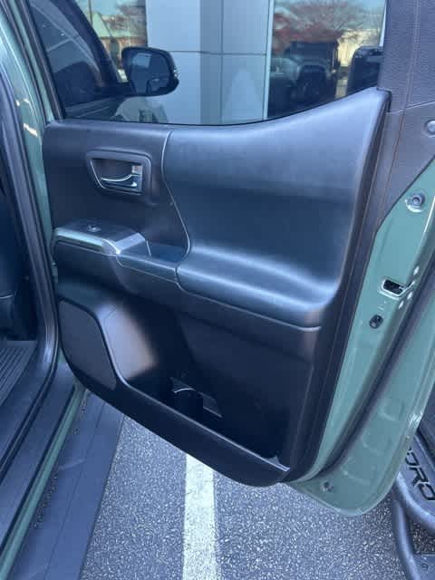 Thumbnail: 2021 Toyota Tacoma - 15