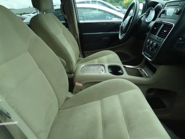 2016 Dodge Grand Caravan SXT 11