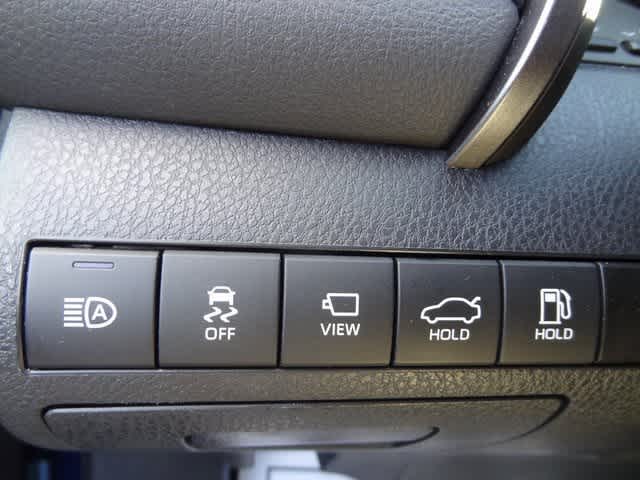 Thumbnail: 2024 Toyota Camry - 9