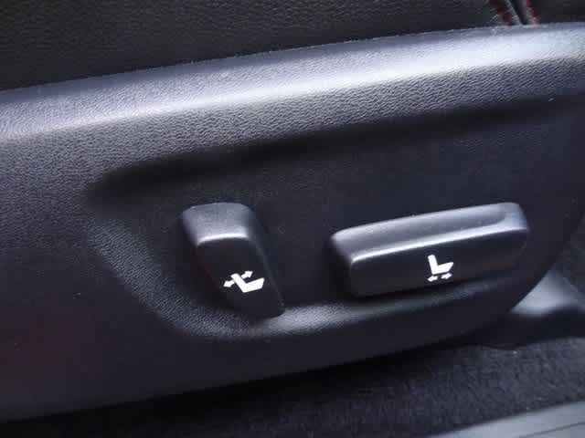 Thumbnail: 2023 Toyota 4Runner - 25