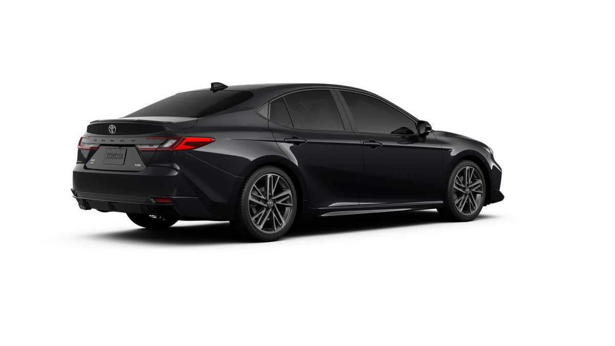 Thumbnail: 2025 Toyota Camry - 10