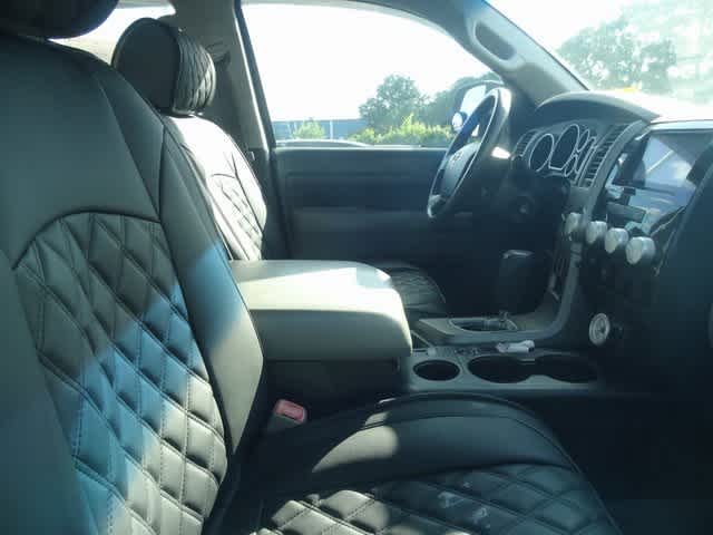Thumbnail: 2011 Toyota Tundra - 13