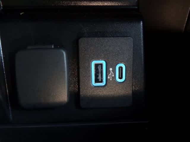 Thumbnail: 2023 Ford Explorer - 15