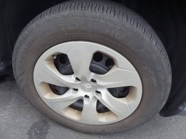 Thumbnail: 2020 Toyota RAV4 - 14