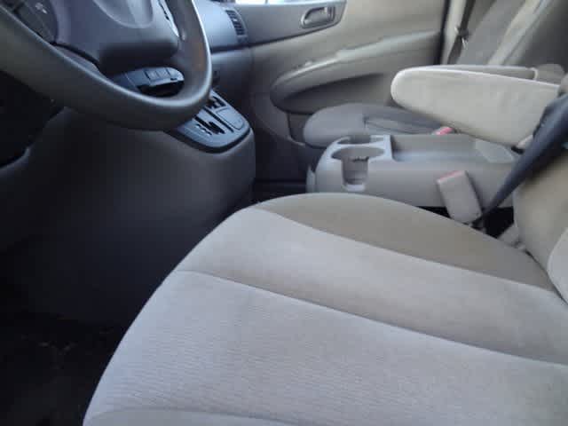 Thumbnail: 2012 Kia Sedona - 6