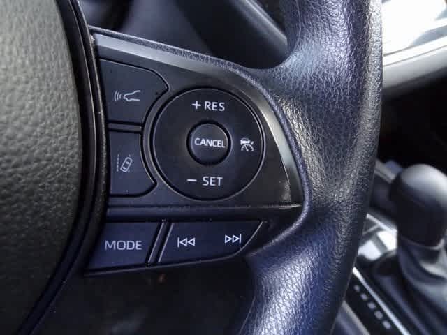 Thumbnail: 2022 Toyota Corolla - 16