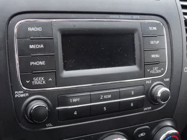 Thumbnail: 2015 Kia Forte - 13