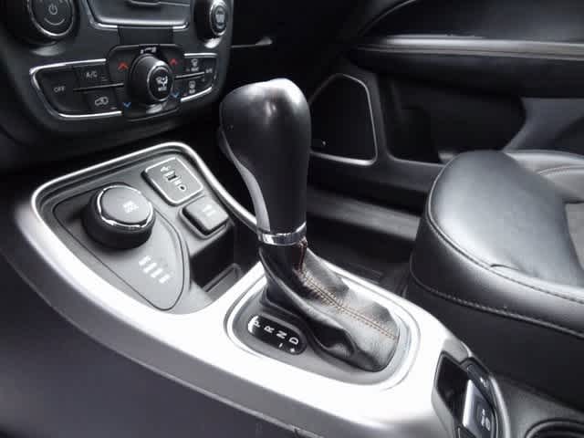 Thumbnail: 2021 Jeep Compass - 17