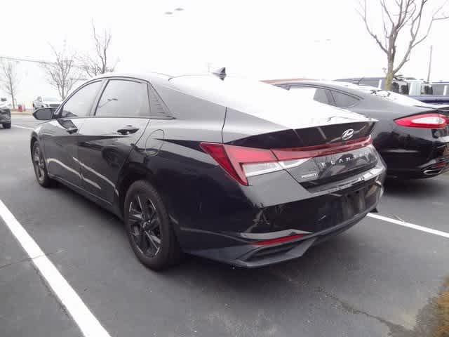 Thumbnail: 2023 Hyundai Elantra - 6