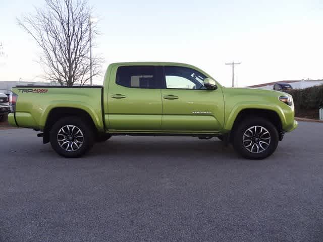 Thumbnail: 2023 Toyota Tacoma - 4