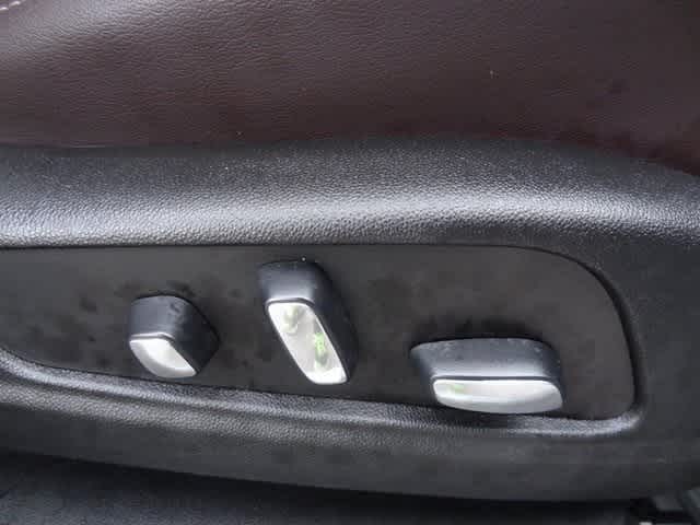 Thumbnail: 2021 Cadillac XT6 - 20