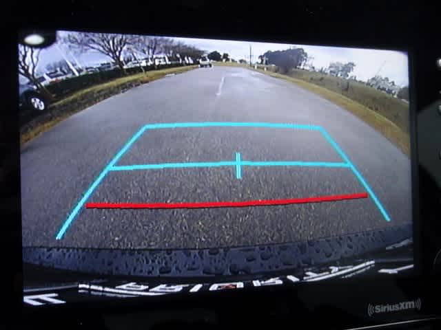 Thumbnail: 2021 Toyota Camry - 23