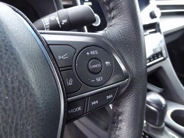 Thumbnail: 2022 Toyota Avalon - 12