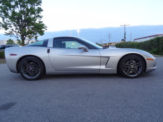 Thumbnail: 2005 Chevrolet Corvette - 4
