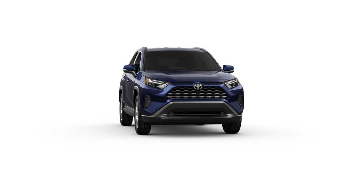 2025 Toyota RAV4 XLE 15