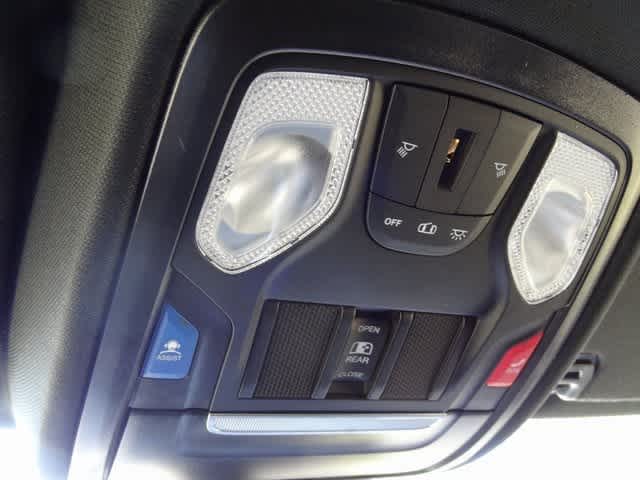 Thumbnail: 2025 RAM 1500 - 33