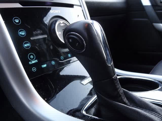 Thumbnail: 2013 Ford Edge - 9