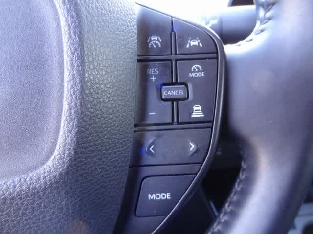 Thumbnail: 2024 Toyota Prius - 15