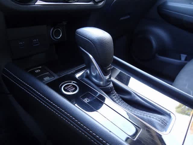 Thumbnail: 2023 Nissan Kicks - 28