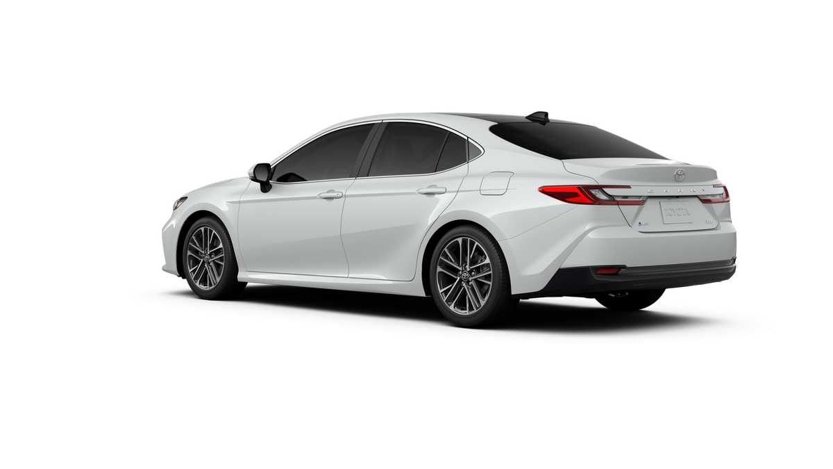 Thumbnail: 2026 Toyota Camry - 6